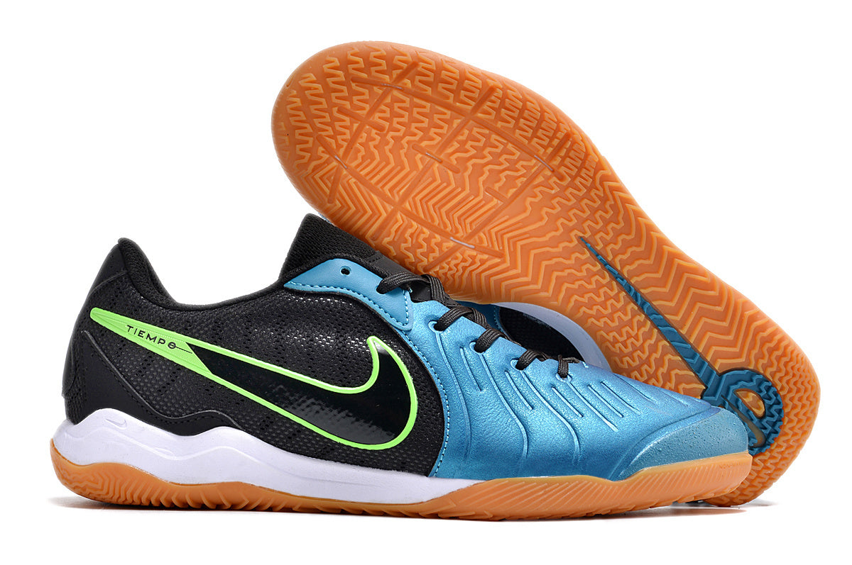 Chuteira Futsal Tiempo 10 Legend Elite IC Azul e Preta com detalhes em azul e sola laranja