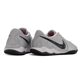 Chuteira Futsal Tiempo 10 Legend Elite IC Cinza, vista traseira em cinza e preto, ideal para futsal.