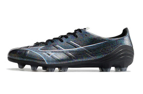 Chuteira Mizuno Alpha II FG Preta - design preto elegante e tecnologia de ponta para desempenho em campo.