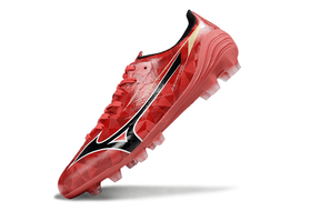 Chuteira Mizuno Alpha II FG "Ruby Red" destacando design vibrante e tecnologia de ponta para desempenho em campo.