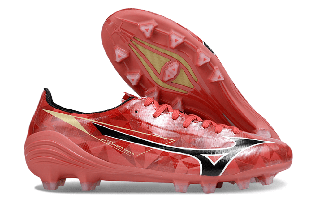 Chuteira Mizuno Alpha II FG "Ruby Red" com design vibrante e tecnologia de ponta para desempenho em campo.