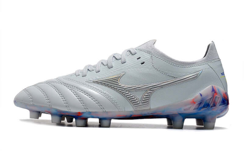 Chuteira Mizuno Morelia Neo 3 FG Azul e Cinza vista lateral em fundo branco.
