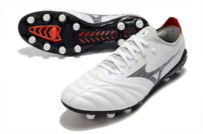 Chuteira Mizuno Morelia Neo 3 FG Branca e Vermelha vista lateral e superior, ideal para futebol em campo natural.