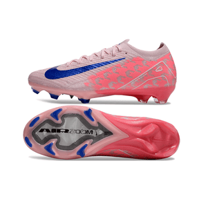 Chuteira Nike Air Zoom Mercurial FG Vapor 16 Rosa vista lateral e inferior, com design moderno em rosa vibrante e detalhes azuis.