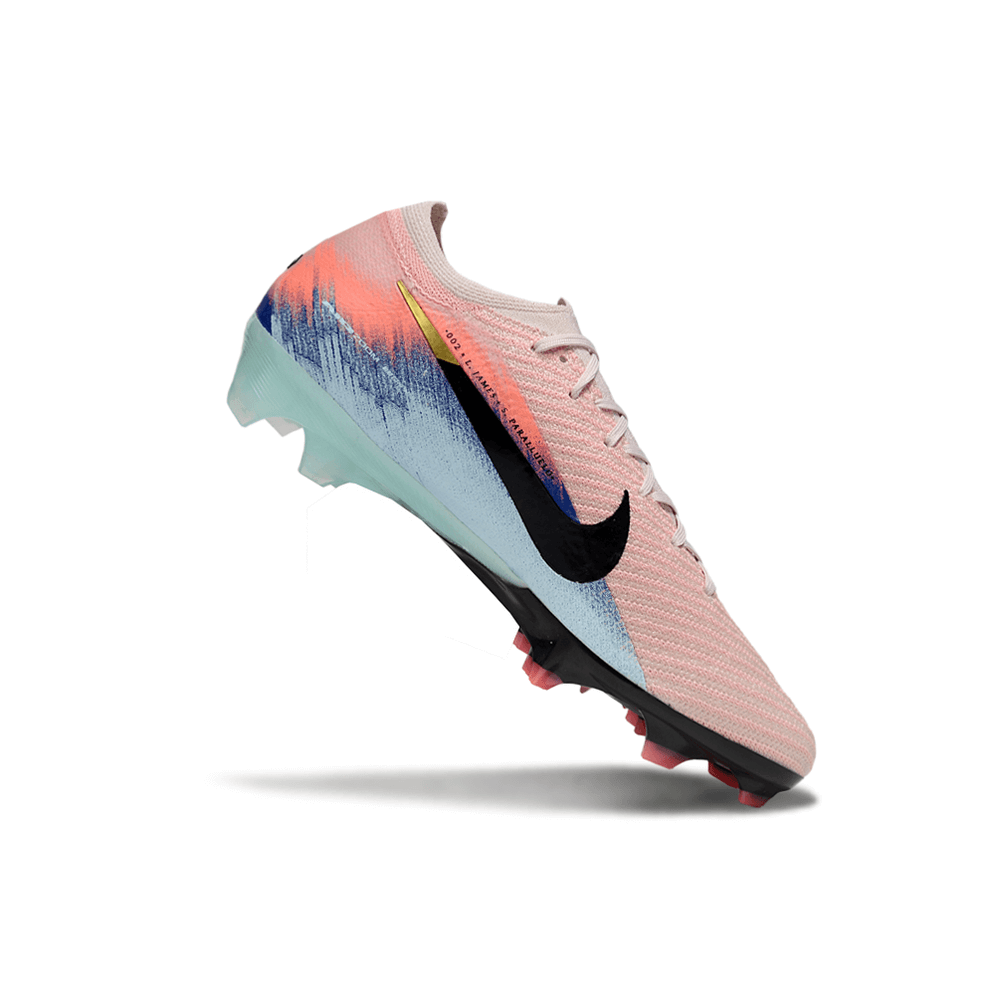 Chuteira Nike Air Zoom Mercurial FG Vapor 16 Nike United Pack, com design moderno e tecnologia avançada.