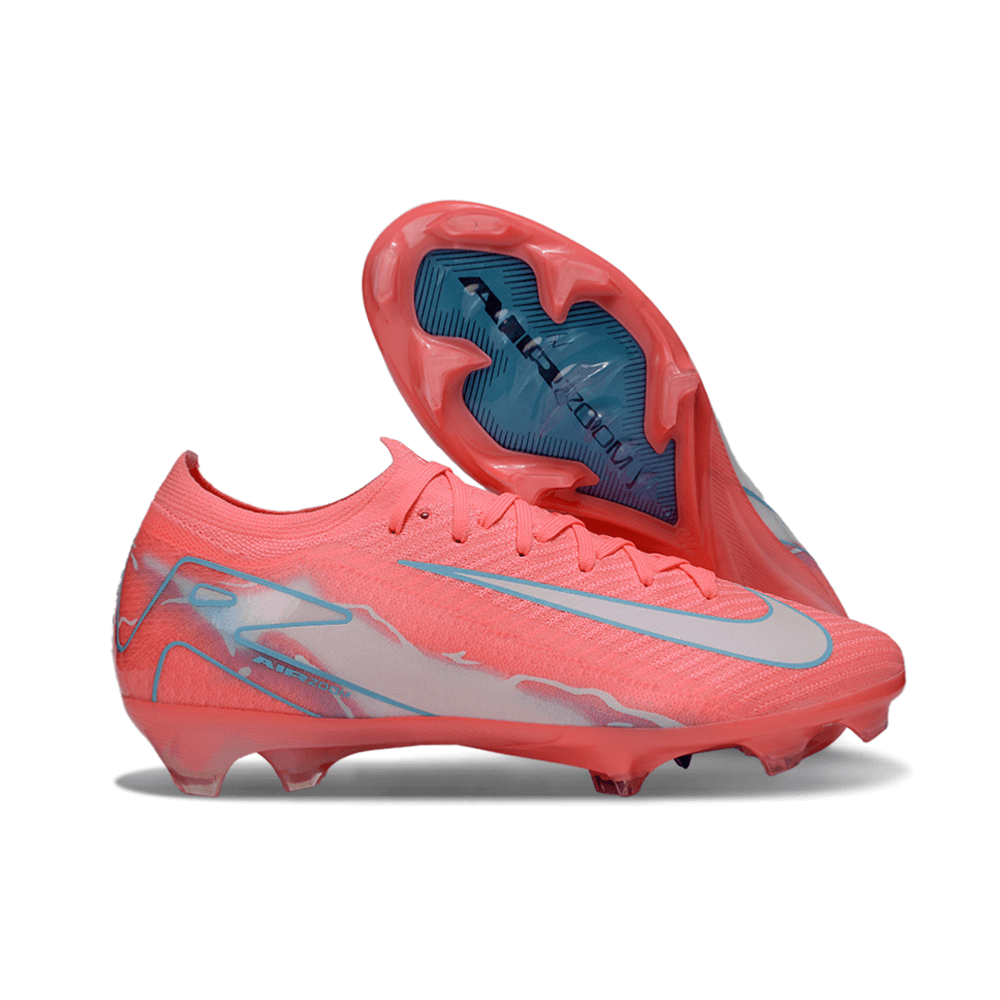 Chuteira Nike Air Zoom Mercurial FG Vapor 16 Vermelha lado e sola, design aerodinâmico e leve.