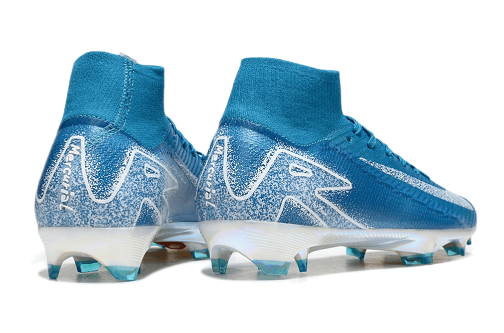 Chuteira Nike Air Zoom Mercurial Superfly 10 Elite FG, design aerodinâmico em azul, ideal para futebol em campo natural.