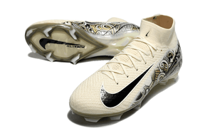 Chuteira Nike Air Zoom Mercurial Superfly 10 Elite FG em cor creme com detalhes artísticos e design moderno.