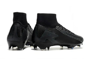 Chuteira Nike Air Zoom Mercurial Superfly 10 Elite FG em preto, destacando design aerodinâmico e tecnologia avançada.