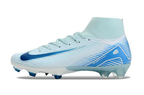 Chuteira Nike Air Zoom Mercurial Superfly 10 Elite FG em tom azul claro e detalhe em azul escuro, ideal para futebol.