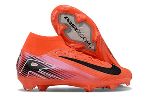 Chuteira Nike Air Zoom Mercurial Superfly 10 Elite FG em laranja, destacando design aerodinâmico e tecnologia Air Zoom.