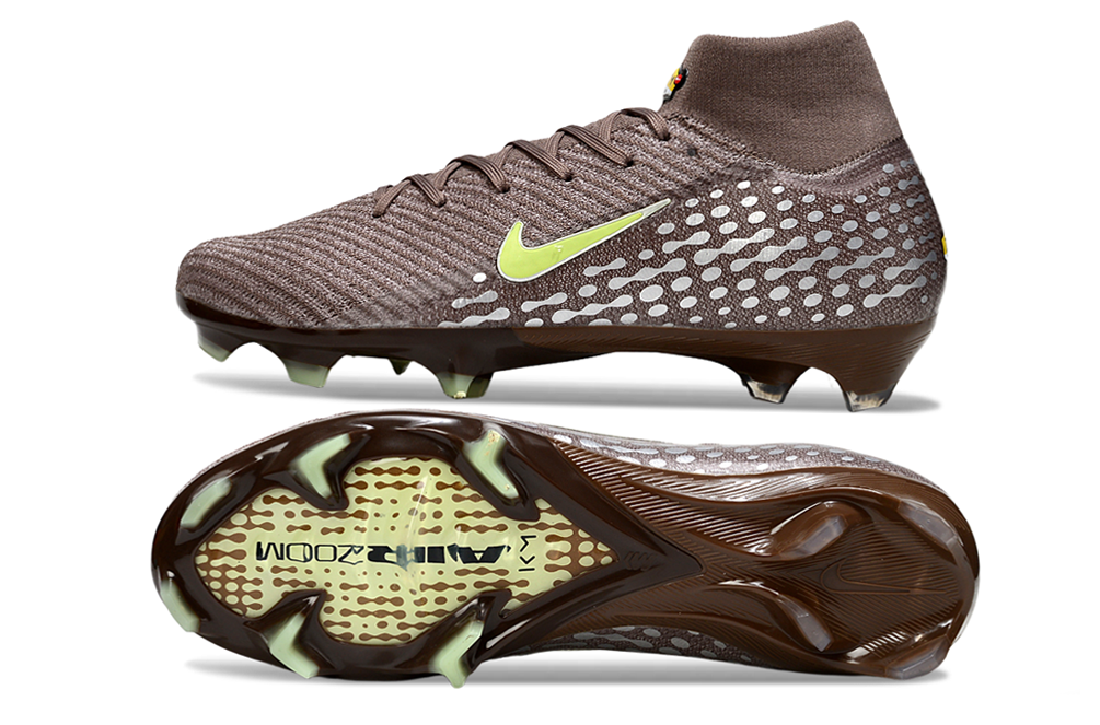 Chuteira Nike Air Zoom Mercurial Superfly 10 Elite FG Verde em cor marrom com detalhes em amarelo.