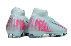 Chuteira Nike Air Zoom Mercurial Superfly 10 Elite FG- Pack Prism, destacando o design em azul e rosa.