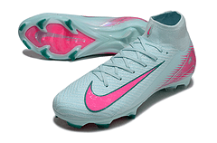 Chuteira Nike Air Zoom Mercurial Superfly 10 Elite FG-  Pack Prism em azul e rosa, ideal para velocidade e controlo no relvado.