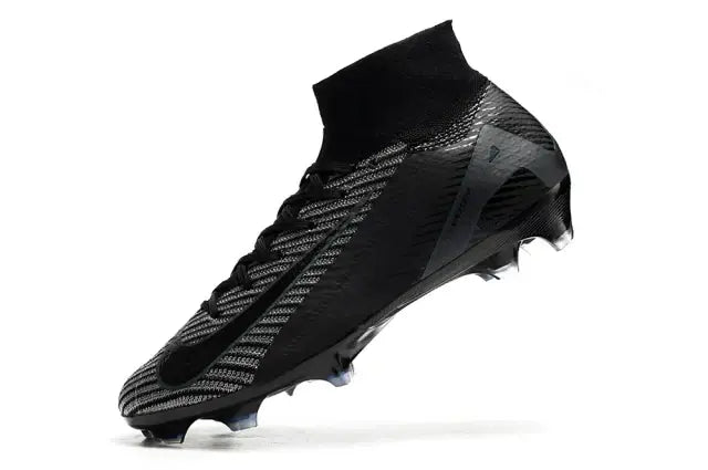 Chuteira Nike Air Zoom Mercurial Superfly 10 Elite FG em destaque, com design moderno e tecnologia avançada para alta performance.