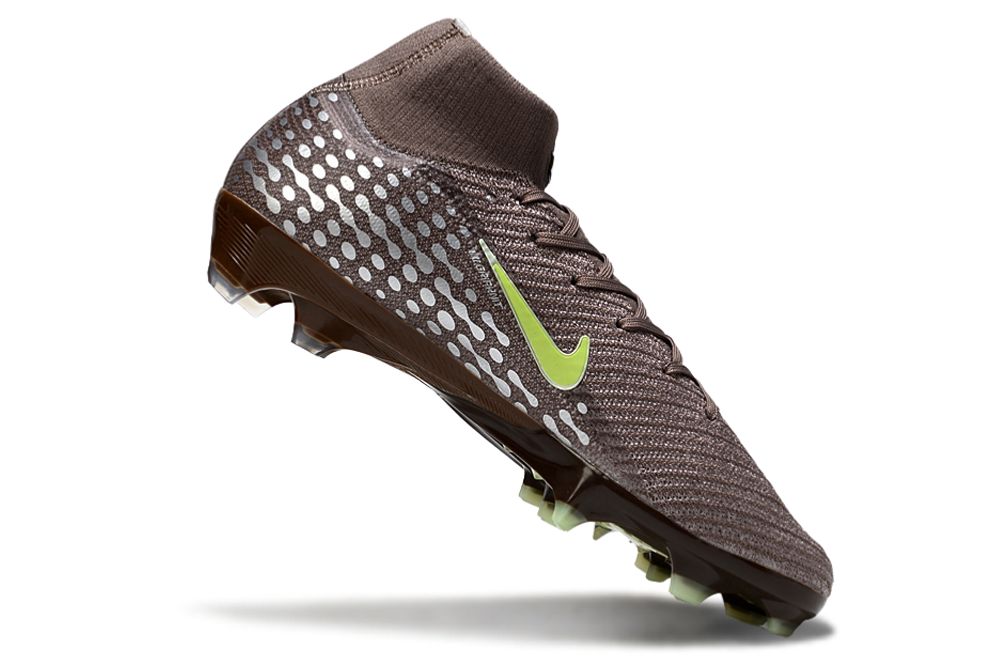 Chuteira Nike Air Zoom Mercurial Superfly 10 Elite FG Verde em design inovador e cores vibrantes.