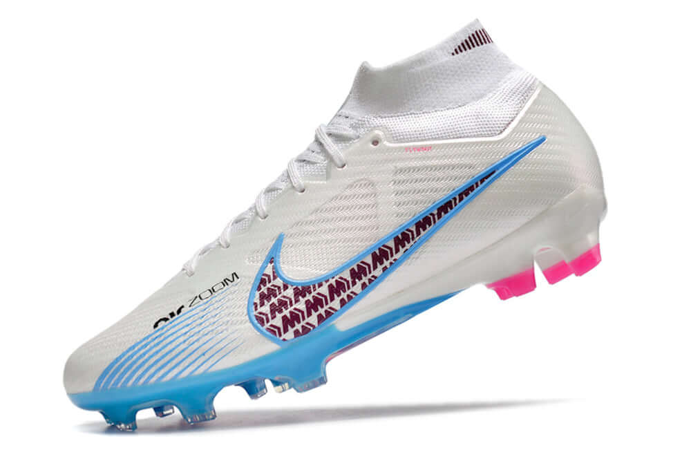 Chuteira Nike Air Zoom Mercurial Superfly 9 Elite FG com design moderno e tecnologia avançada.