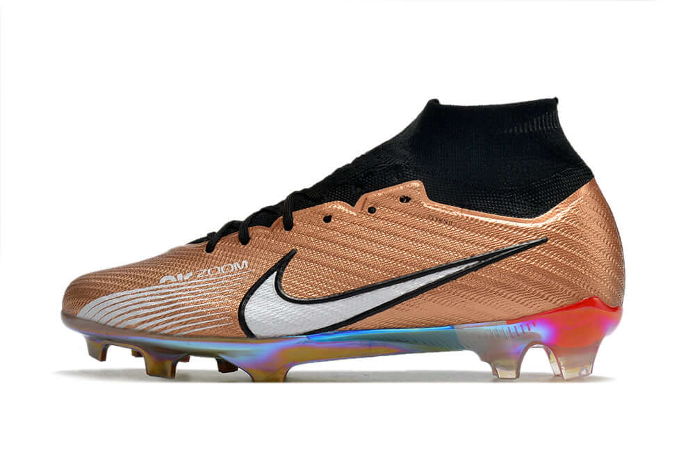 Chuteira Nike Air Zoom Mercurial Superfly 9 Elite FG em cor dourada, ideal para desempenho em campo.