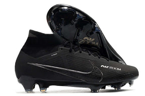 Chuteira Nike Air Zoom Mercurial Superfly 9 Elite FG em preto com tecnologia de amortecimento.