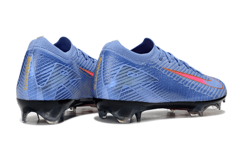 Chuteira Nike Air Zoom Mercurial Vapor 16 Elite FG - Azul e Vermelha vista traseira com detalhes em vermelho.