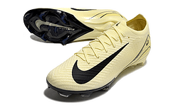 Chuteira Nike Air Zoom Mercurial Vapor 16 Elite FG Bege e Preto com design em bege e preto para desempenho em campo.