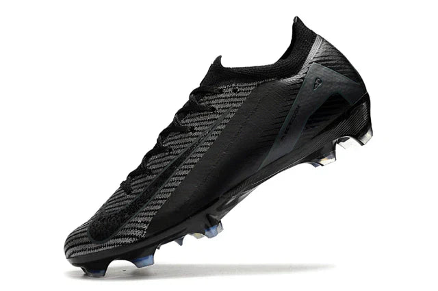 Chuteira Nike Air Zoom Mercurial Vapor 16 Elite FG - Preto, vista lateral da chuteira em preto com detalhes em azul.