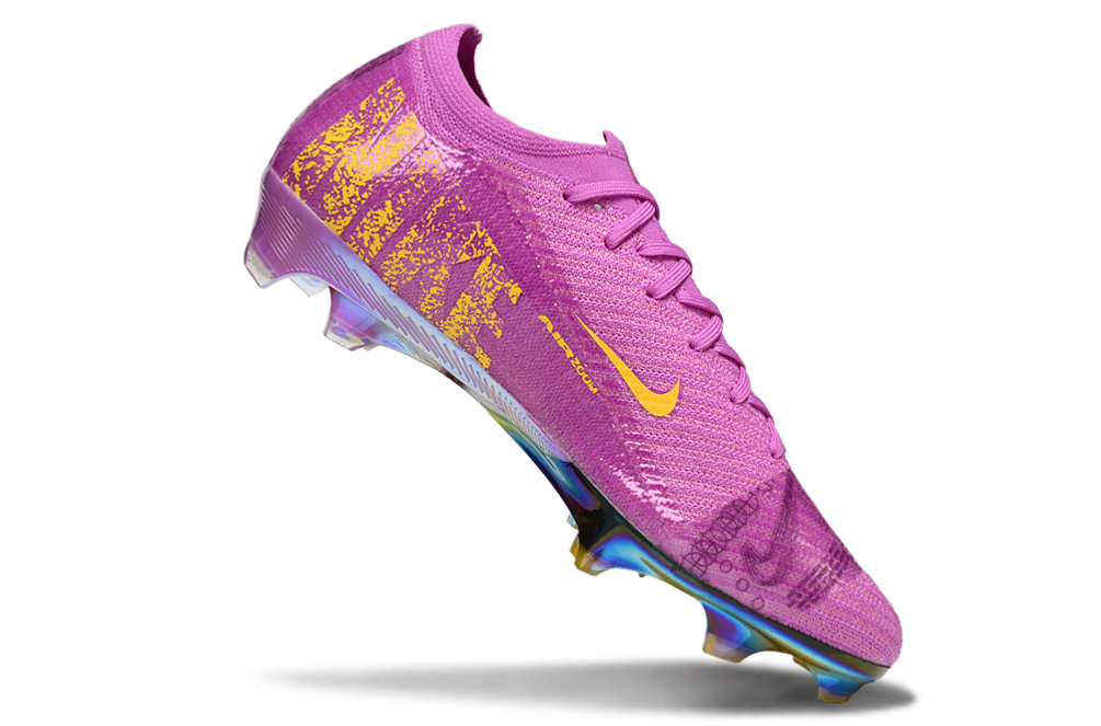 Chuteira Nike Air Zoom Mercurial Vapor 16 Elite FG - Roxa em destaque com design vibrante e tecnologia avançada.