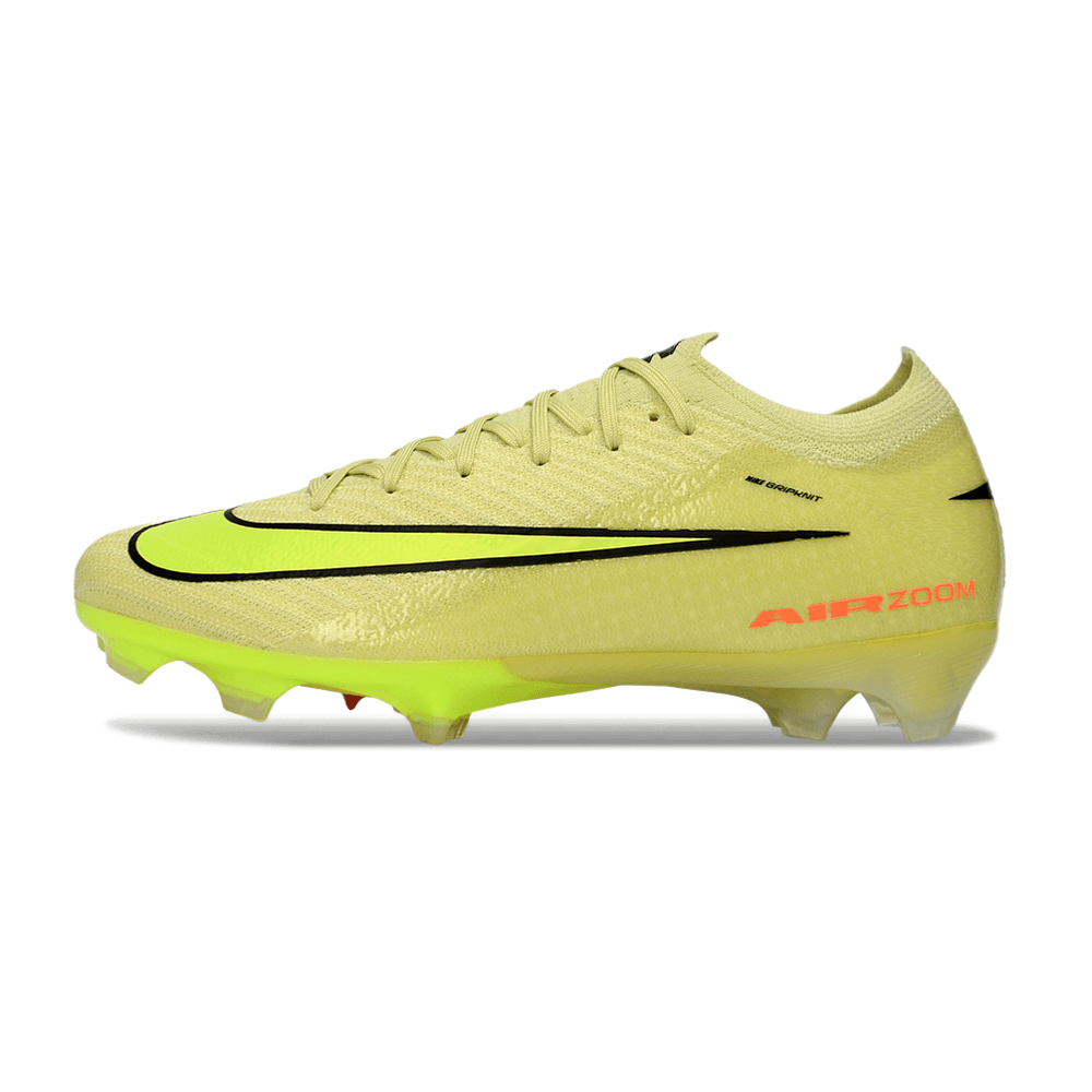 Chuteira Nike Air Zoom Mercurial Vapor 16 Mad Voltage Pack em amarelo com detalhes em preto e rosa