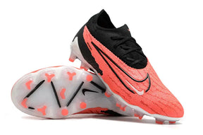 Chuteira Nike Gripknit Phantom GX Elite Dynamic Fit FG Vermelha e Preto