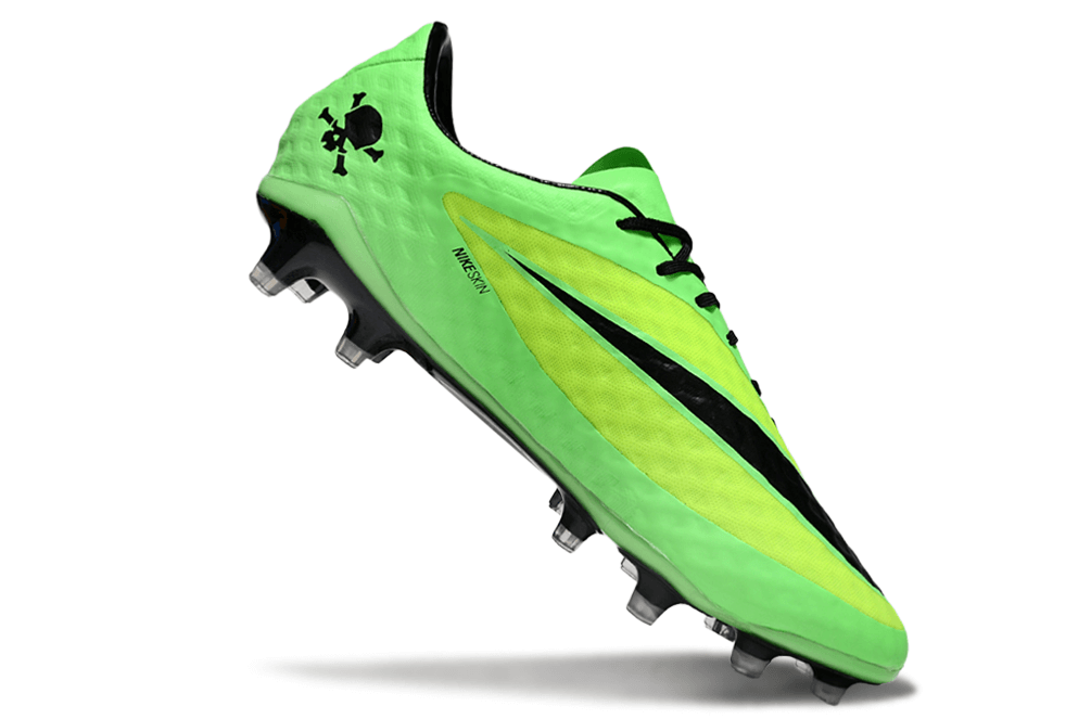 Chuteira Nike Hypervenom Elite FG Verde e Preta com design moderno em verde e preto para alta performance no futebol.