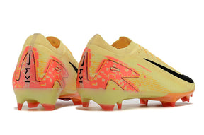 Chuteira Nike Mercurial Air Zoom Vapor 16 Elite FG Amarelo e Laranja com design inovador e tecnologia avançada.
