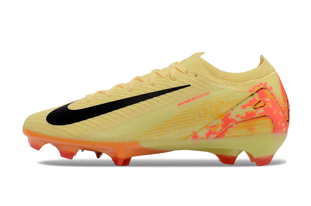 Chuteira Nike Mercurial Air Zoom Vapor 16 Elite FG Amarelo e Laranja lateral direita em fundo branco