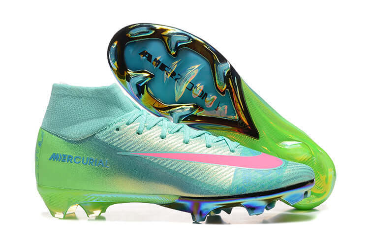 Chuteira Nike Mercurial Superfly Edição Especial 10 Cosmic 2 FG em azul e verde com detalhes coloridos.