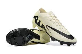 Chuteira Nike Mercurial Vapor 15 Air Zoom FG Bege e Preta vista lateral e inferior em fundo branco.