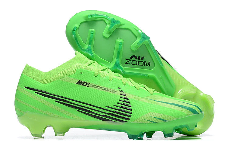Chuteira Nike Mercurial Vapor 15 Air Zoom FG Verde "SPEED 8" em tom verde vibrante e design aerodinâmico.