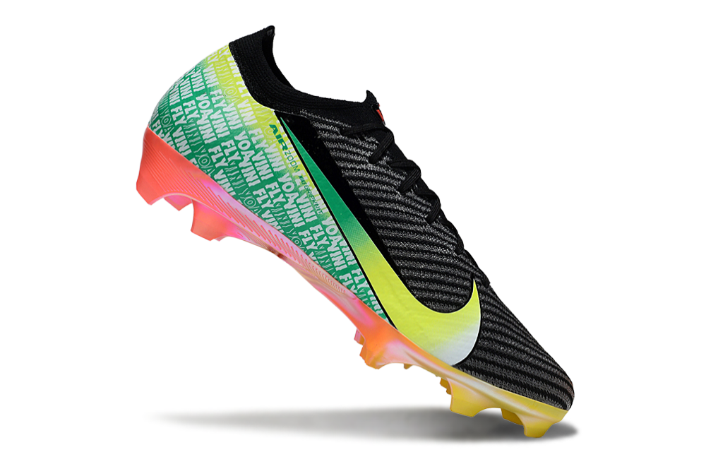 Chuteira Nike Mercurial Vapor 16 Elite "Vini jr" FG - Preta, Vermelha e Amarela, com design inovador e tecnologia avançada.