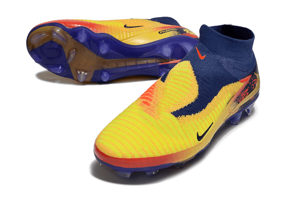 Chuteira Nike Phantom 6 Elite Edição Especial Haaland FG - Azul, Amarela e Vermelha em ângulo, destacando design vibrante.