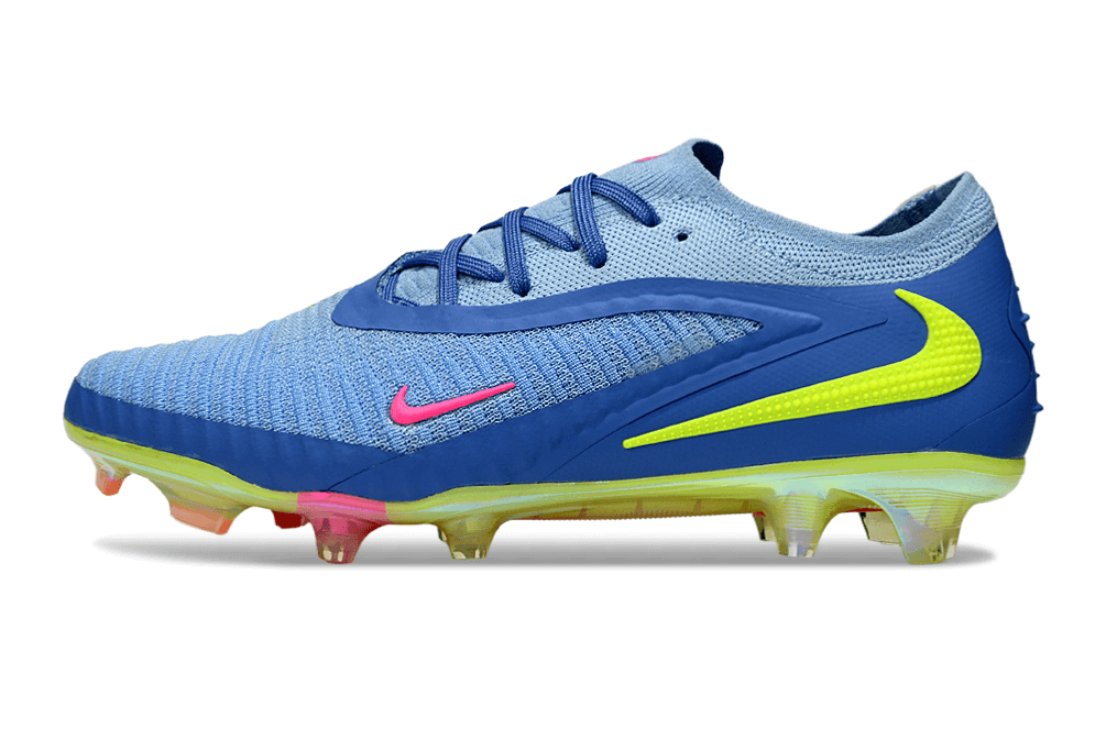 Chuteira Nike Phantom 6 Elite FG - Azul, Rosa e Verde lateral com detalhes em amarelo e rosa.