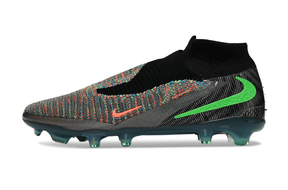 Chuteira Nike Phantom 6 Elite FG Preta e Dourada "EA FC" com design exclusivo e tecnologia de ponta.