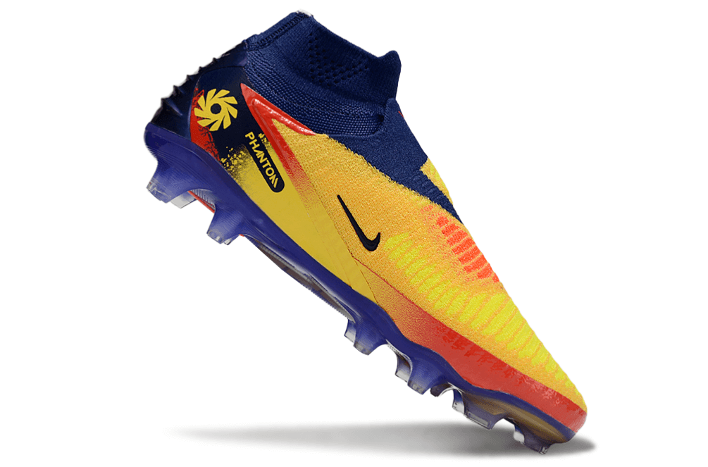 Chuteira Nike Phantom 6 Elite Edição Especial Haaland FG - Azul, Amarela e Vermelha lado com design vibrante.