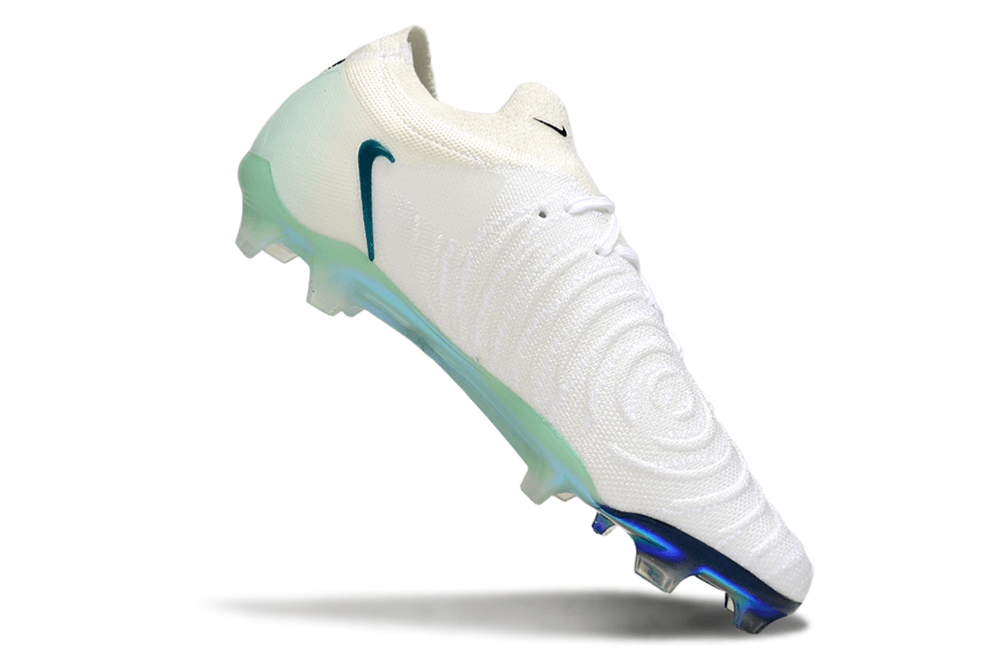 Chuteira Nike Phantom GX II Edição Especial FG - Branca e Verde