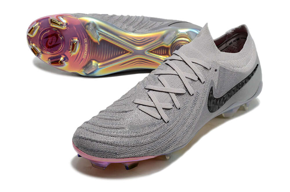 Chuteira Nike Phantom GX II Edição Especial FG - Cinza