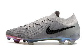 Chuteira Nike Phantom GX II Edição Especial FG - Cinza