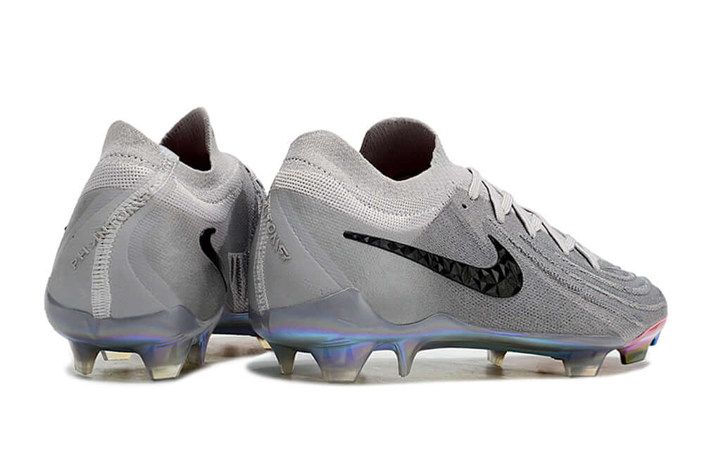 Chuteira Nike Phantom GX II Edição Especial FG - Cinza