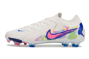 Chuteira Nike Phantom GX II Edição especial FG "Rainbow Pack"
