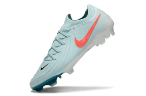 Chuteira Nike Phantom GX II FG - Branca e Azul claro -  Pack Mad Energy