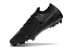 Chuteira Nike Phantom GX II FG - Preta - Black Pack