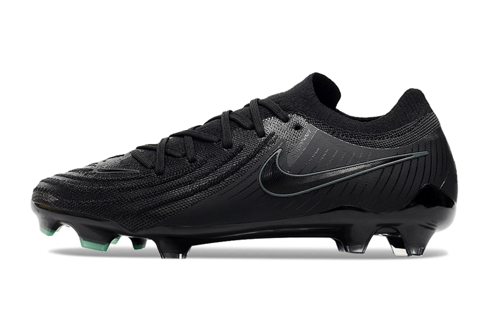 Chuteira Nike Phantom GX II FG - Preta - Black Pack