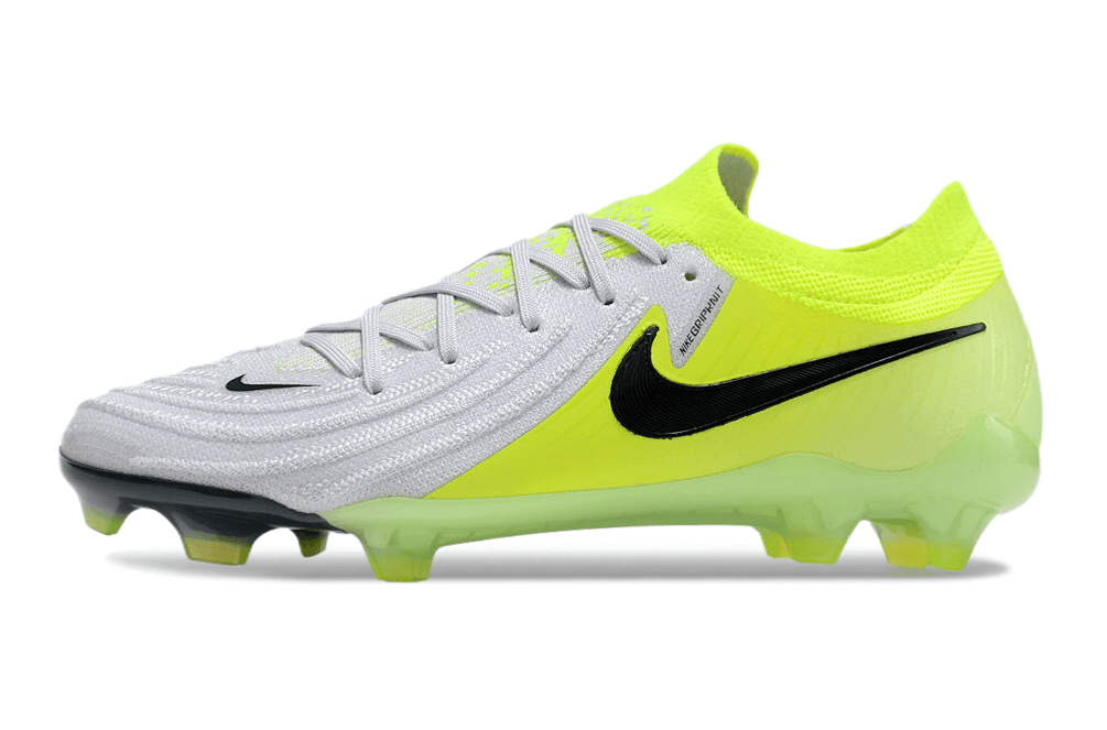 Chuteira Nike Phantom GX II FG - Verde e Branco - Pack Mad Voltage