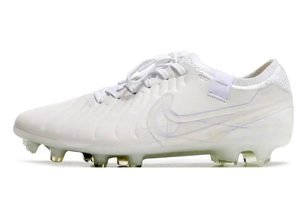 Chuteira Nike Tiempo Legend 10 FG - Branca - Edição Especialo, ideal para futebolistas exigentes, com tecnologia de ponta.